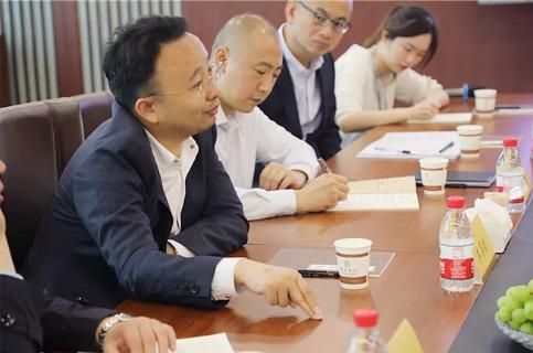 明光市市委书记被龙门国际企业文化深深感动 | 深入沟通合作空间广阔