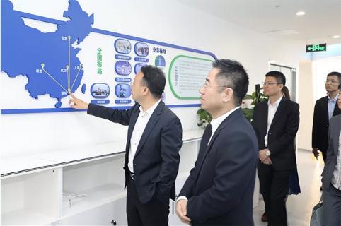 明光市市委书记被龙门国际企业文化深深感动 | 深入沟通合作空间广阔