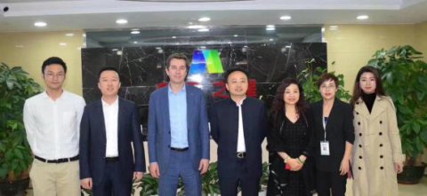 胡润百富创始人来访龙门国际，共商战略合作！
